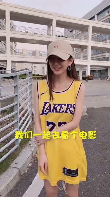 打篮球女生网红吃瓜视频,一场青春与潮流的碰撞  第3张